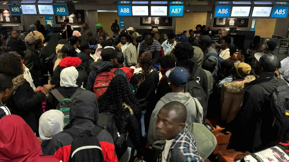 First group of Ghanaians repatriated from South Africa after migrant protests