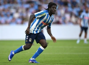 Caleb Yirenkyi playing for Coventry City against Hull City