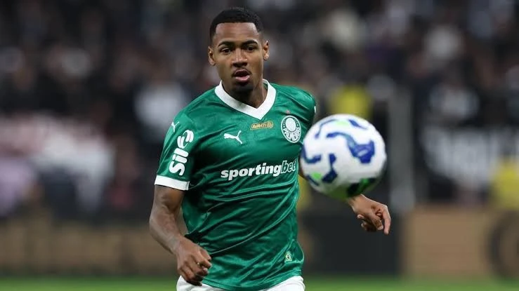 Man City Close In on €40m Deal for Winger Allan