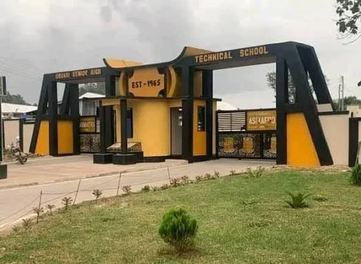Obuasi SHTS headmaster attacked
